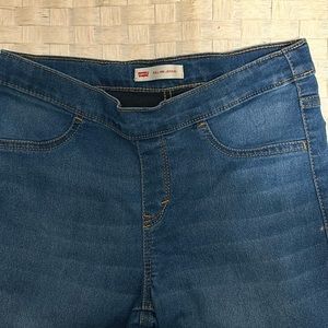 Levi’s pull-on leggings